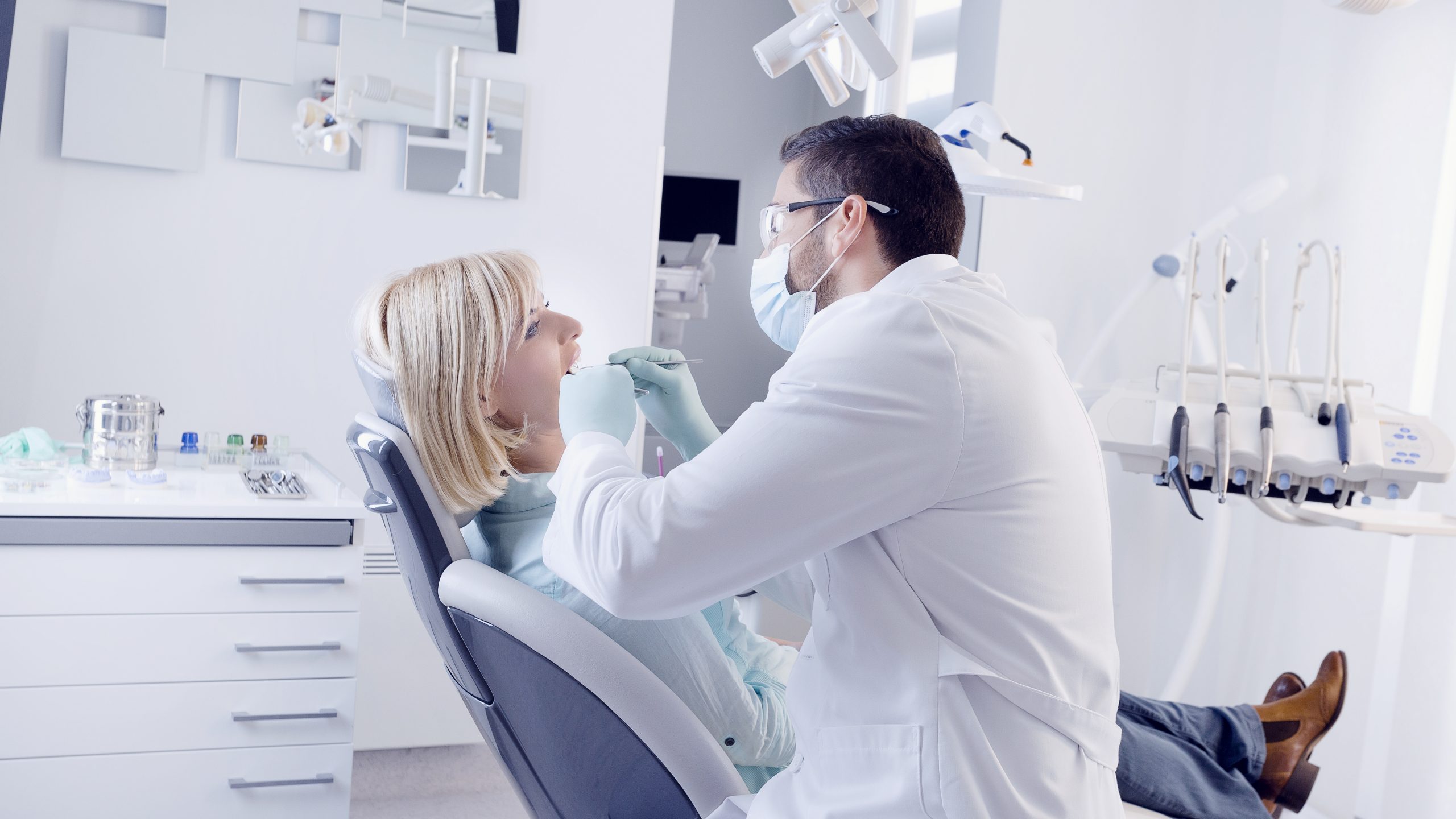Dentist in Alhambra, CA